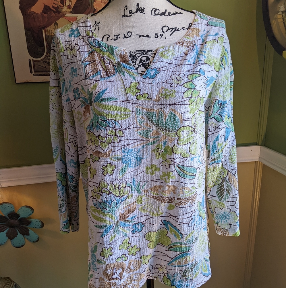 J bee tunic top